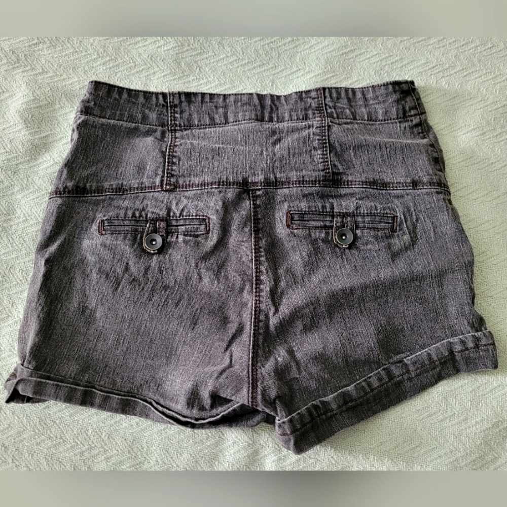 Miley Cyrus high rise denim shorts